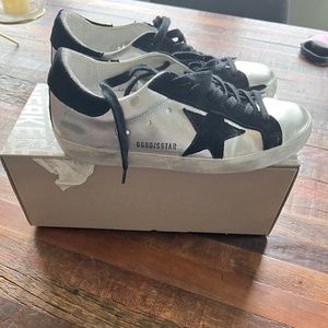 Golden Goose womens size 37 (7)